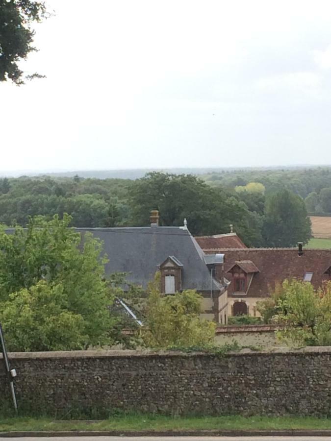 Les Couleurs Du Verger Beaumont-les-Autels Exterior photo