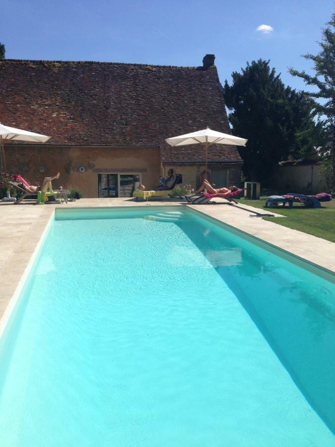 Les Couleurs Du Verger Beaumont-les-Autels Exterior photo